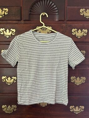 Tradlands Gray & White Striped Short Sleeve Tee